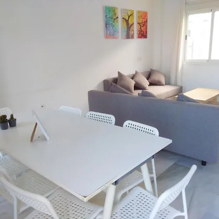Apartment Enjoy Carreterias Malaga